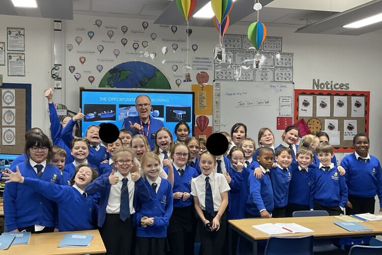 7ef93236 a758 4b26 88cc f7373dff9a50